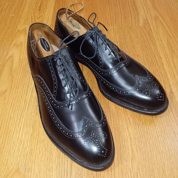Allen Edmonds Chester  Mens 12 D Black Leather Brogue Wingtip Oxfords main image 8